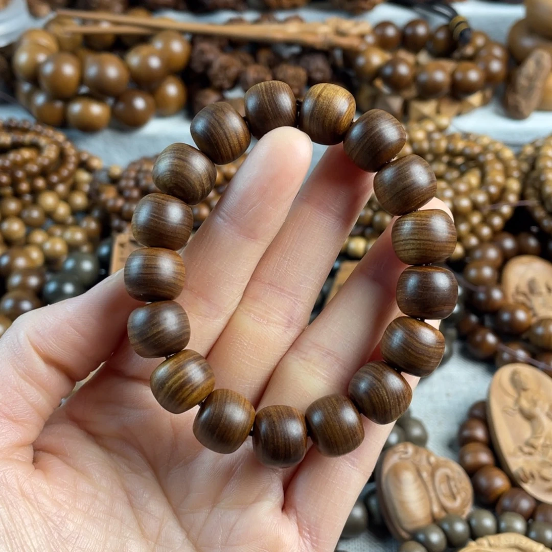 檀香木老山檀香12/13黑肉手串