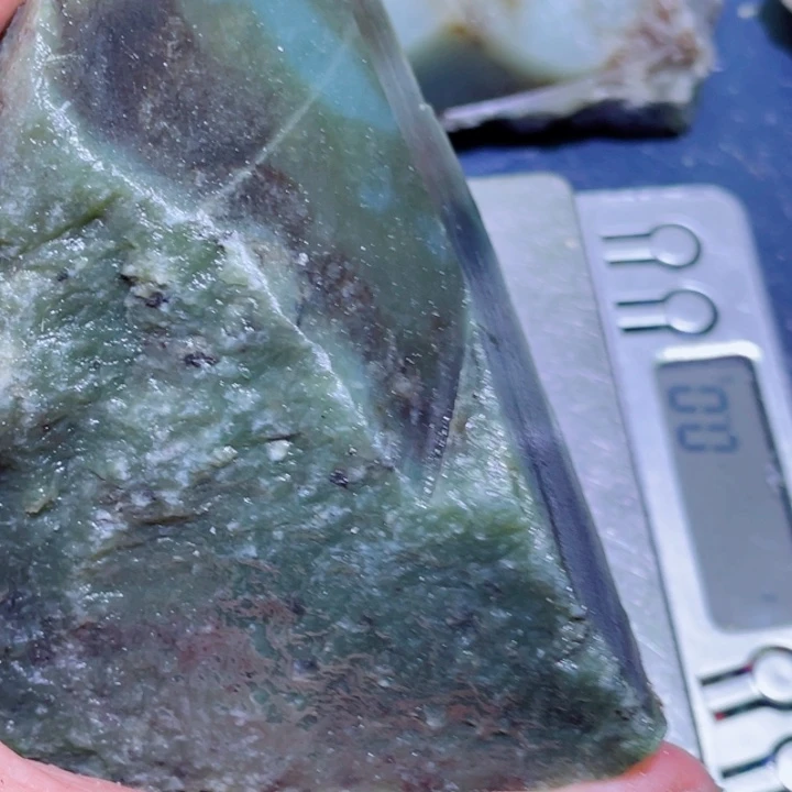 和田玉（糖玉）未镶嵌珠宝半成品