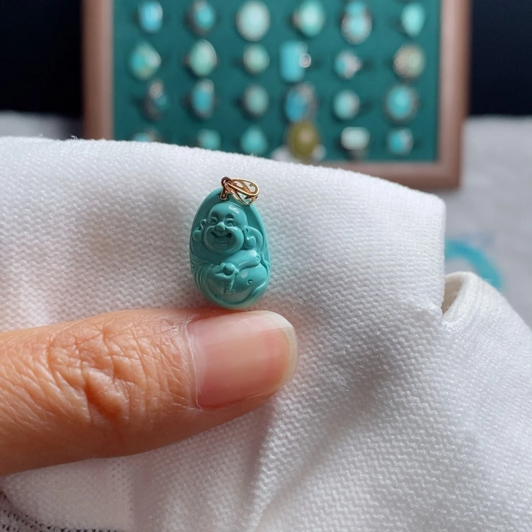 绿松石颈饰未镶嵌