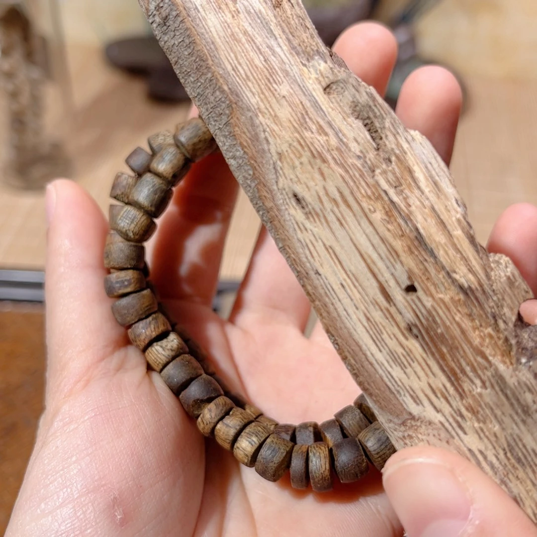 香榧木?****?海南木料种植绿棋随形13克