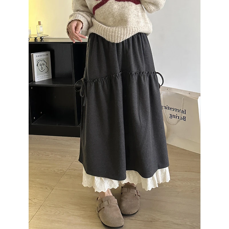 灰色高腰蕾丝拼接半身裙女秋季款设计感显瘦梨型身材遮胯a字长裙