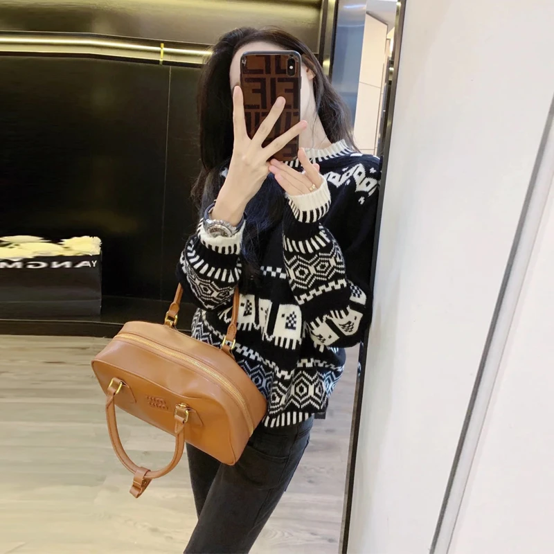 洋气慵懒风半高领费尔岛毛衣女款爆款2025新款打底衫女内搭针织衫