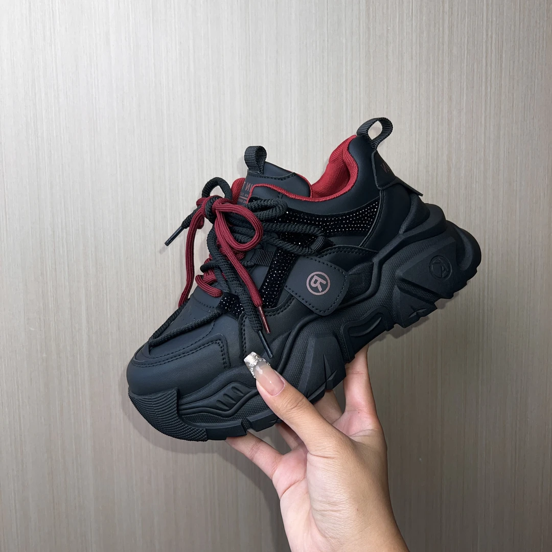 网红水钻休闲老爹鞋女2025新款春季网面透气百搭厚底运动专业鞋子