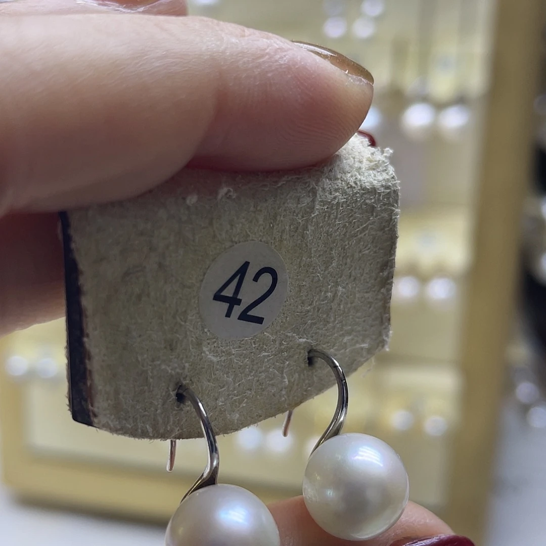 淡水珍珠银S925镶嵌耳饰