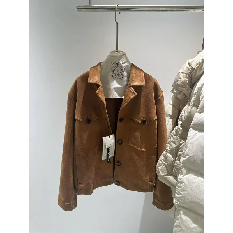 THREE GOOOD/三吉榛果摩卡翻领麂皮外套 DSW240353