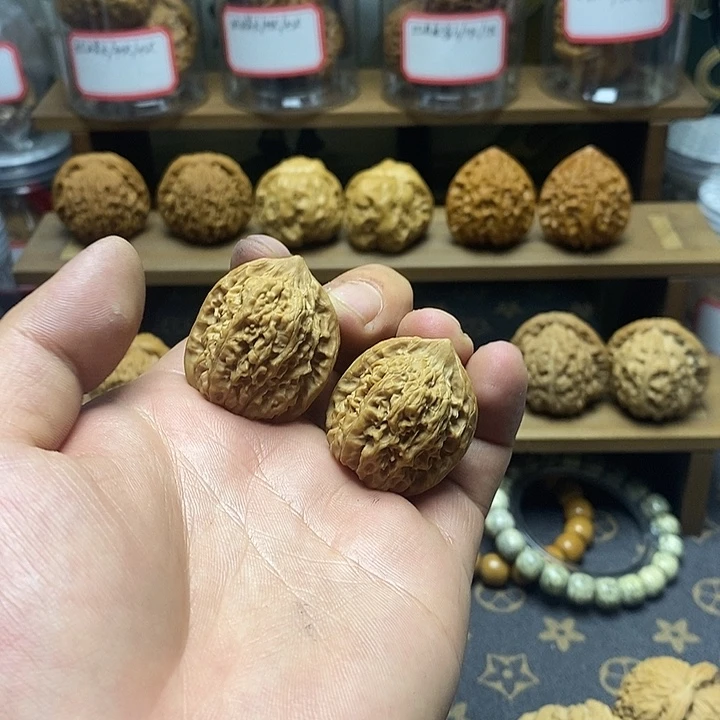 文玩核桃把件…*.蚂蚁沟