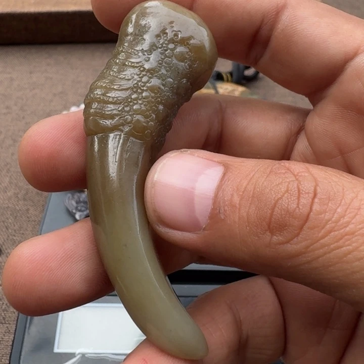 和田玉（糖玉）未镶嵌珠宝半成品