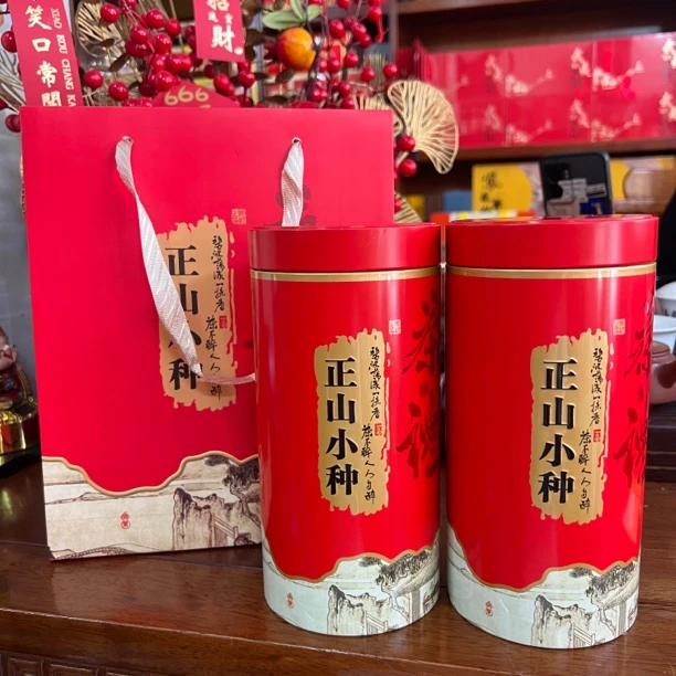 小种红茶  一罐250g*2罐配礼袋