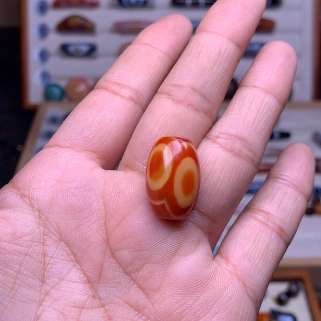 【闪购商品】玛瑙/玉髓珠宝奇石未镶嵌L****柜