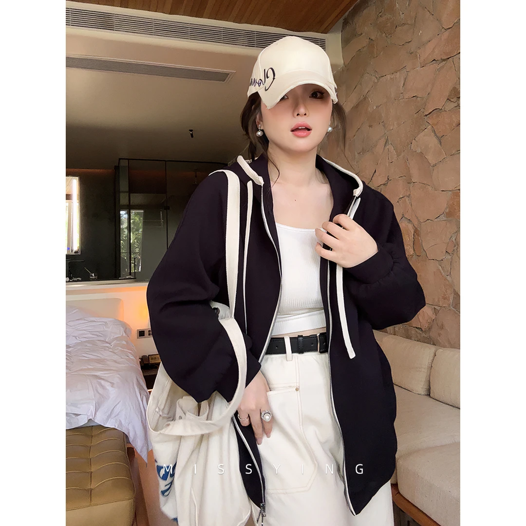 应小姐【游闻记】微胖大码显瘦时尚设计感气质简约连帽拉链卫衣外套