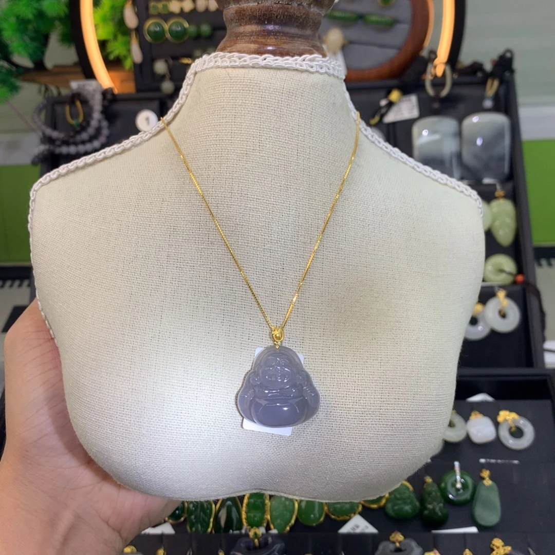 和田玉18K金镶嵌吊坠(赠链)