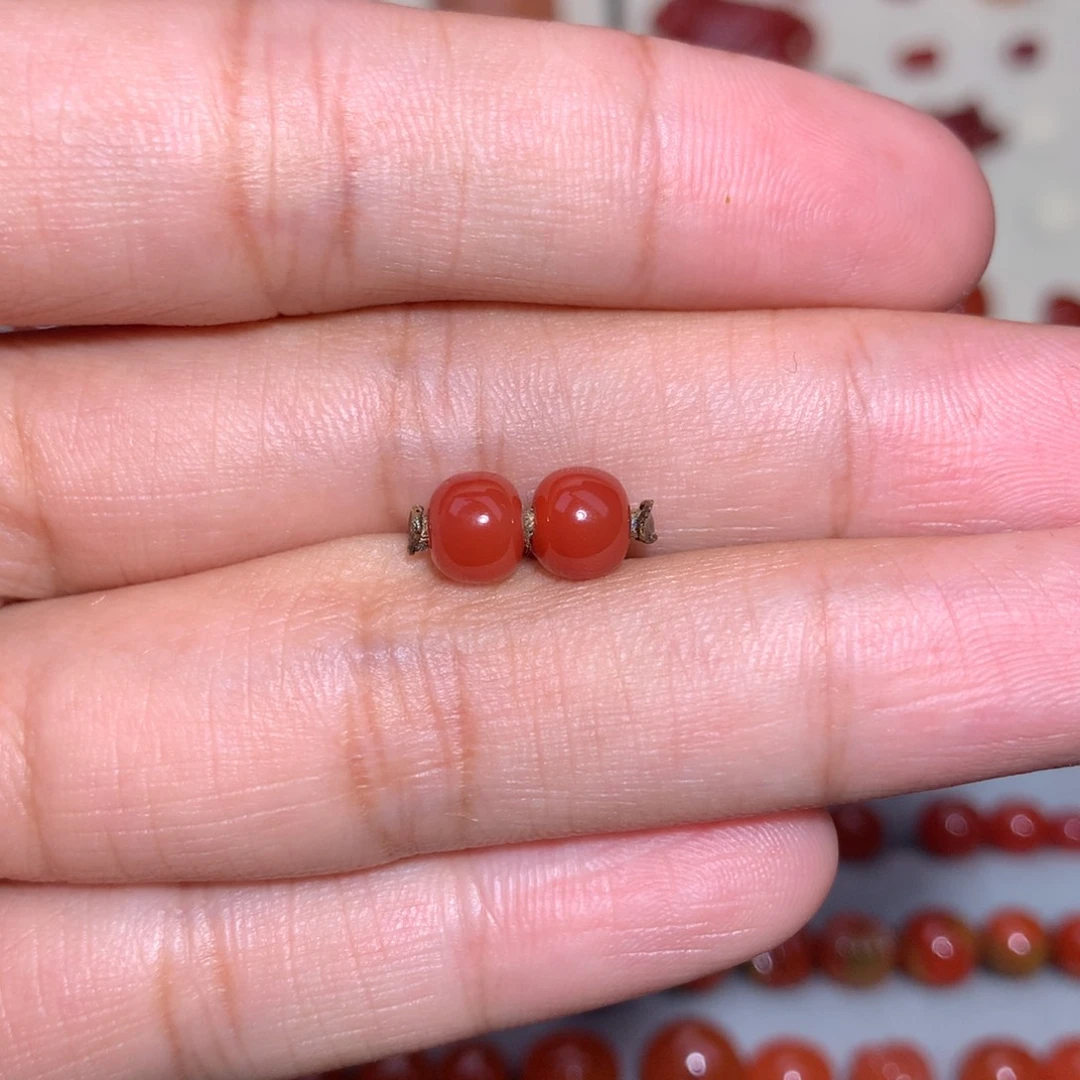 南红玛瑙玫红老型对珠6.2×5.2未镶嵌微微纹