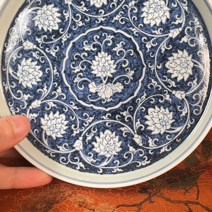 陶杯子元煦窑蓝底双勾莲壶承