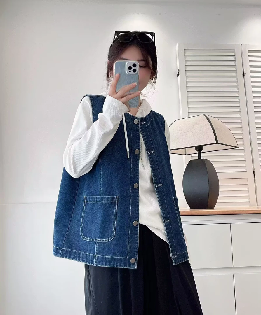 【阿甜大码】宽松型常规女马甲单排扣口袋马夹牛仔无袖春秋日系晕染