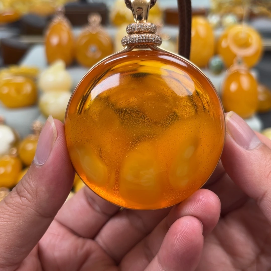蜜蜡18K金镶嵌珠宝奇石