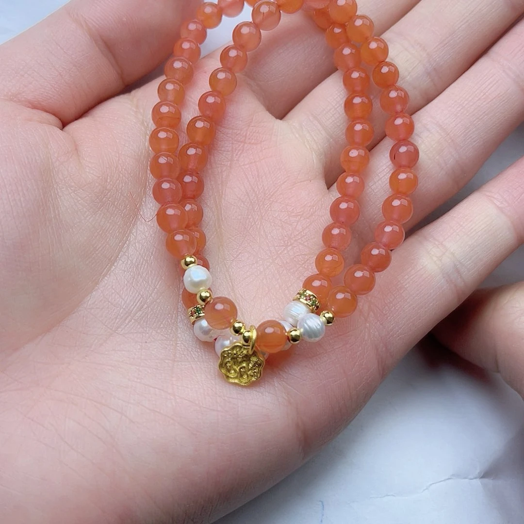 南红玛瑙手串。k k未镶嵌