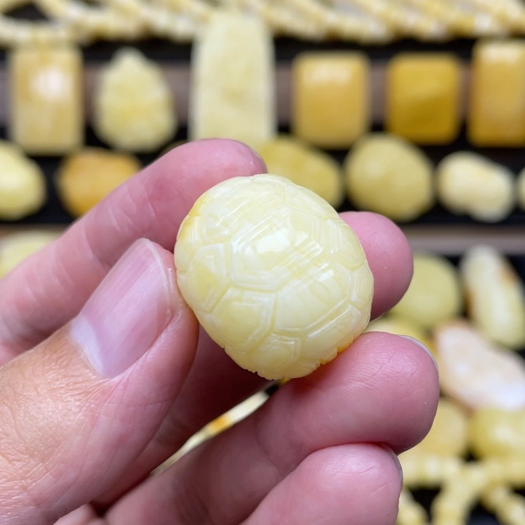 琥珀未镶嵌裸石琥珀蜜蜡