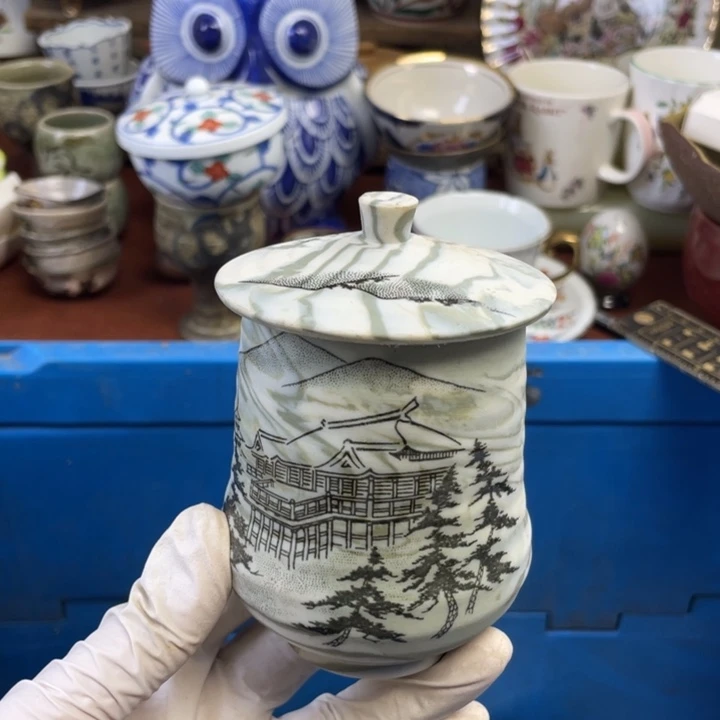 他家瓷器真美…开播了