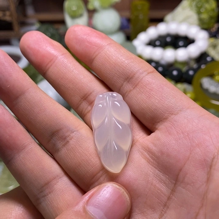 岫玉未镶嵌岫玉颈饰