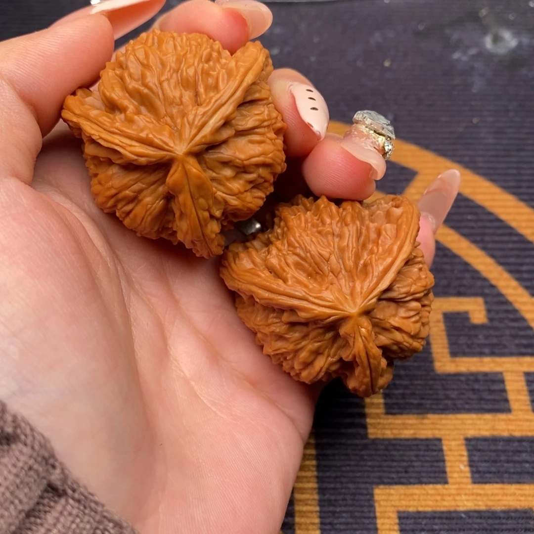 赛***音把件文玩核桃白狮子