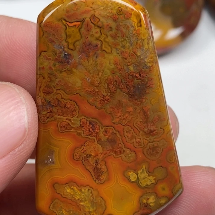 玛瑙/玉髓珠宝奇石未镶嵌三**圣