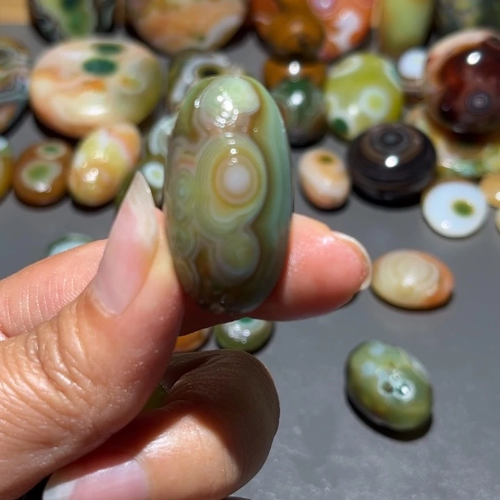 未镶嵌颈饰玛瑙/玉髓