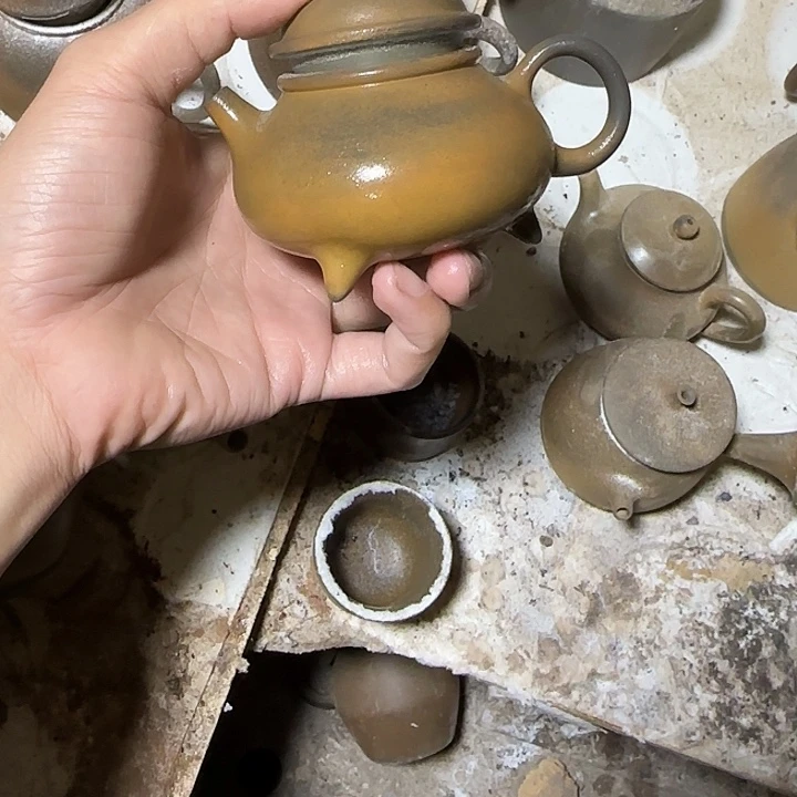 坭兴陶龙窑柴烧龙窑