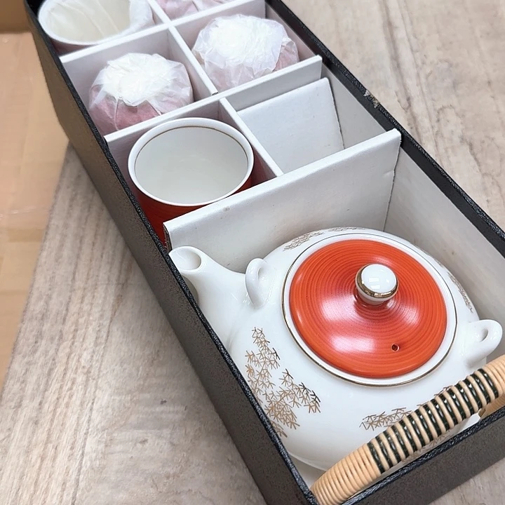 瓷片噗哈哈哈哈哈哈哈