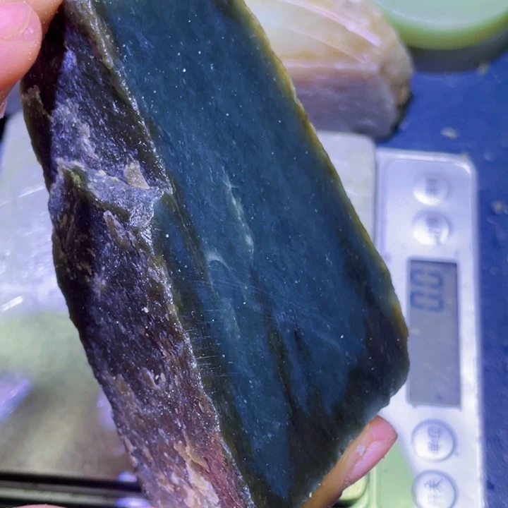 和田玉（糖玉）未镶嵌珠宝半成品