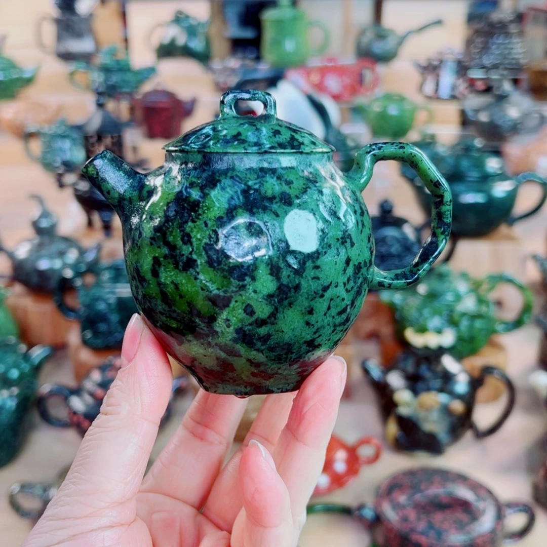 复***夫天然石材手工雕刻