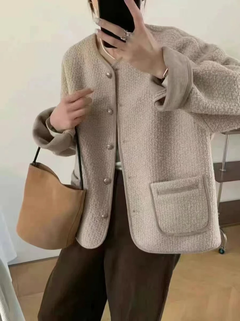 【锦衣服饰】BLGD 8812时尚圆领单排扣外套