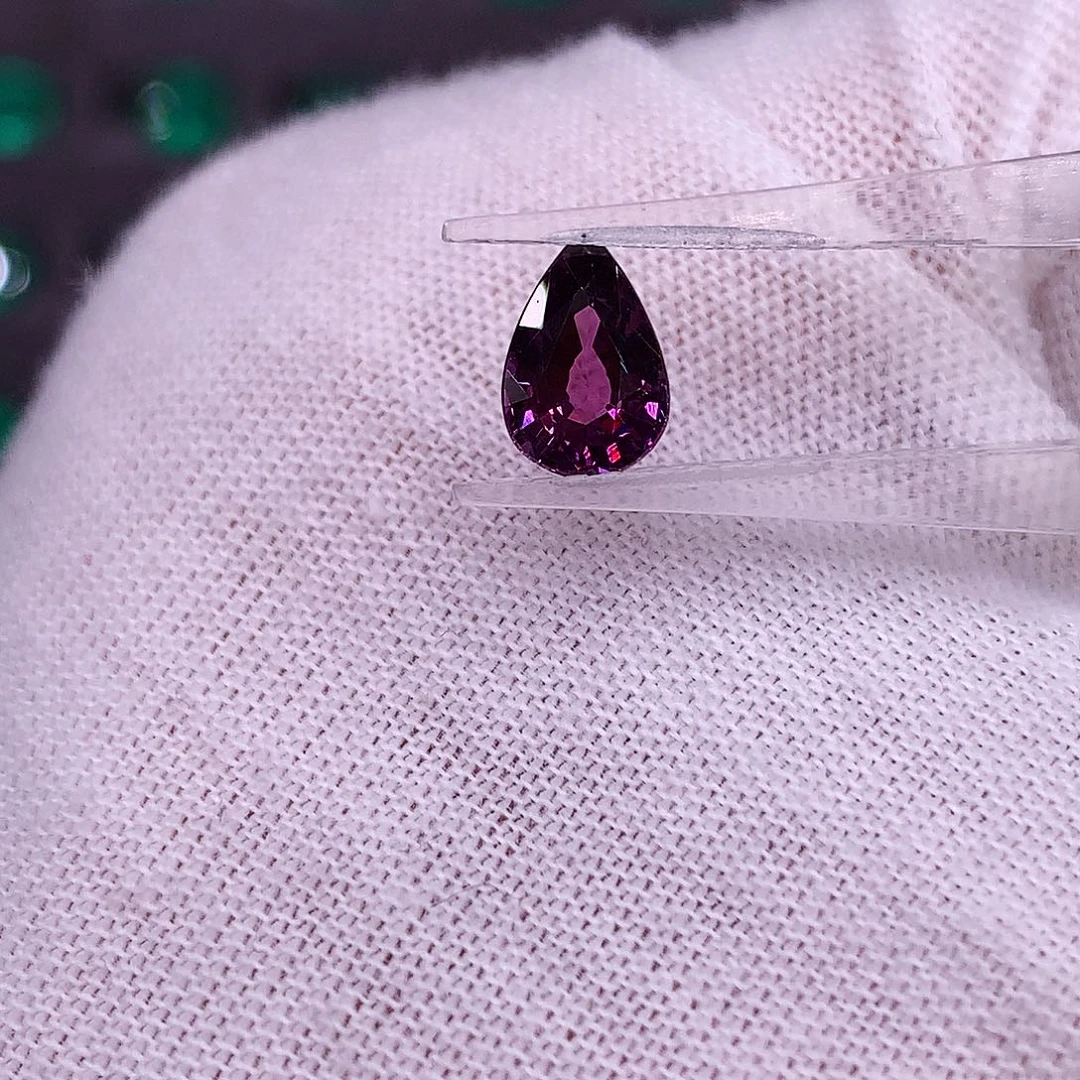 彩色蓝宝石裸石98875668775