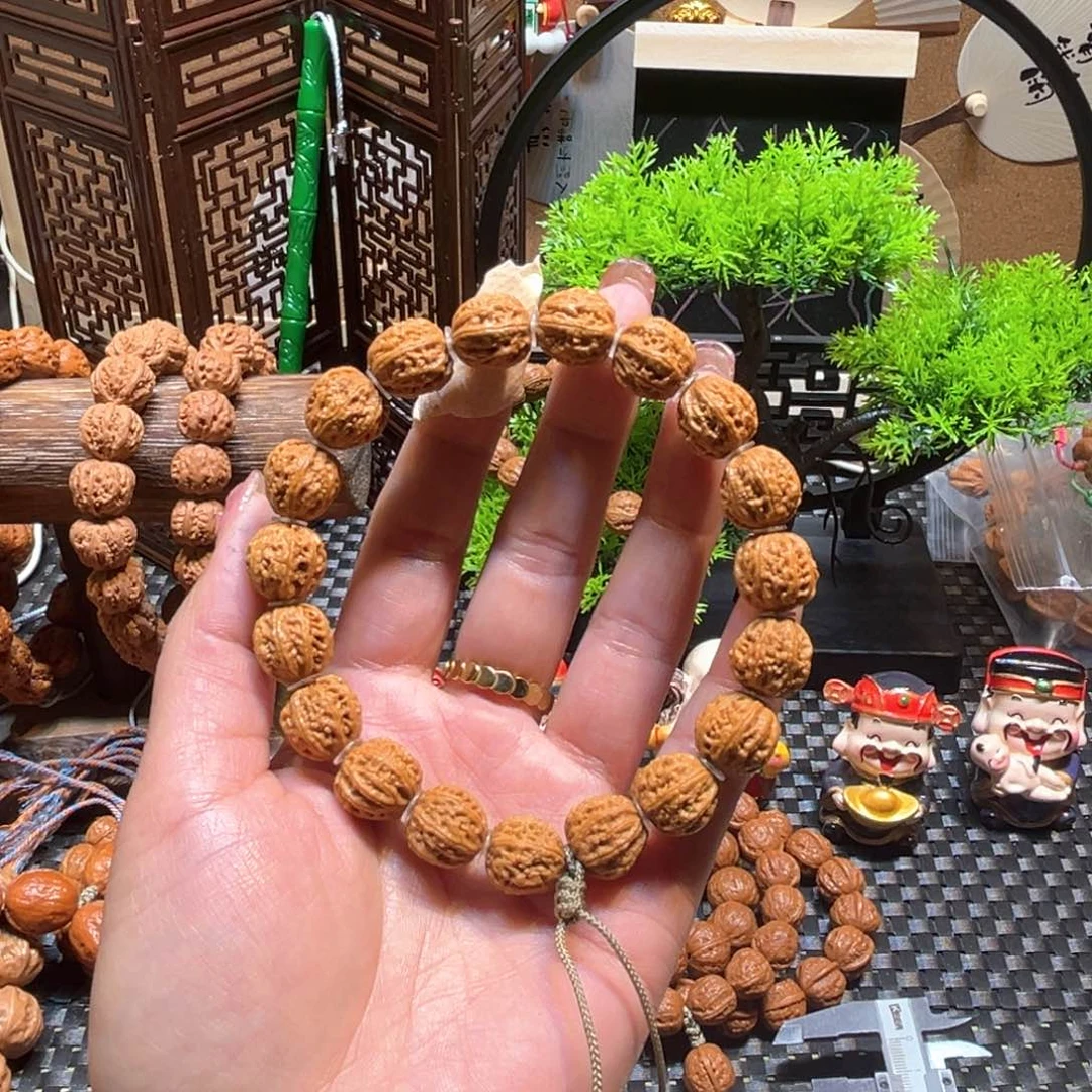 文玩核桃手串一**鱼精品