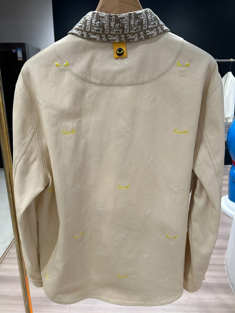 Yan【L1373】新款2025衬衫春季高级感男士户外气质外套休闲