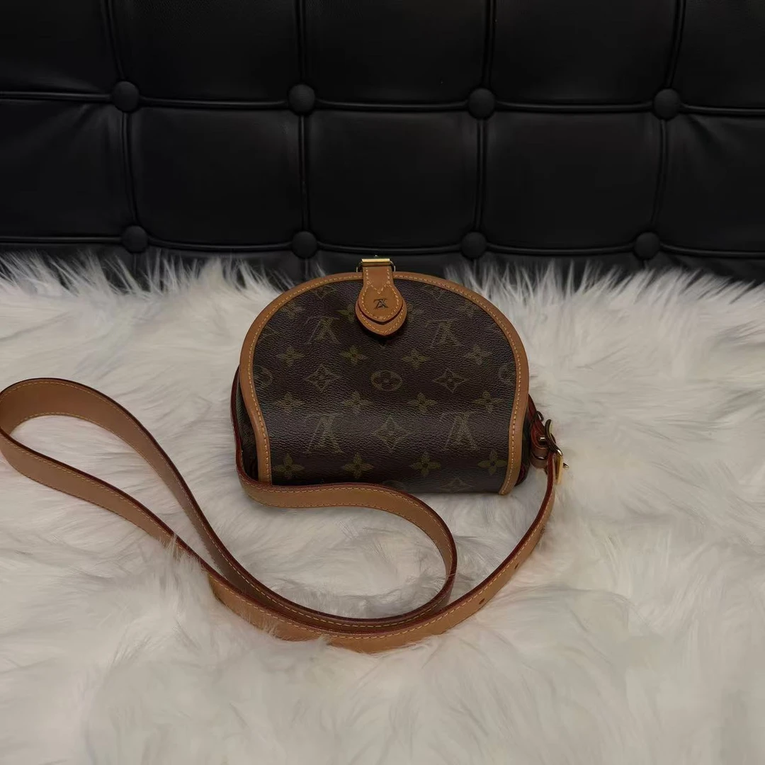 95新 LouisVuitton/路易威登 二弟/95新/1471/单肩包
