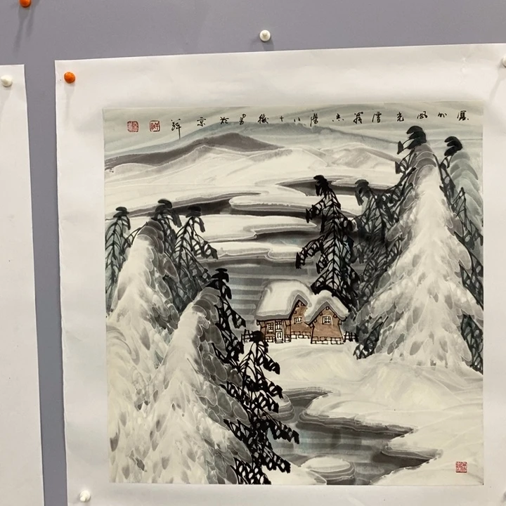 手绘作品等多种形式进行