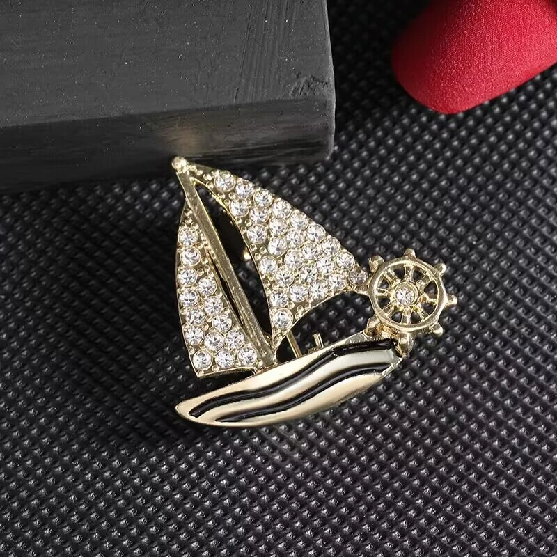 铜合金【帆船胸针】2579