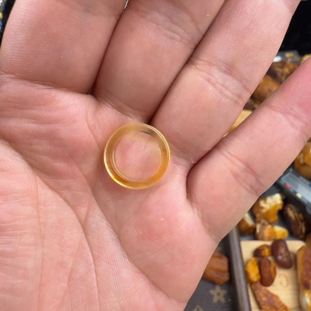 琥珀未镶嵌耳饰跑环