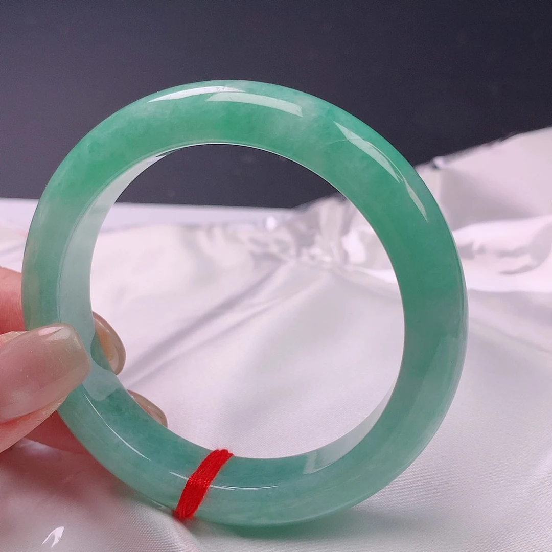 【闪购商品】未镶嵌手镯翡翠55