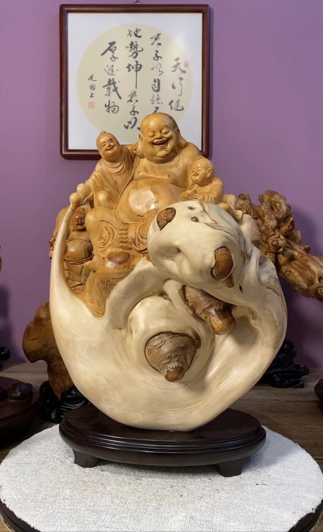 崖柏童子弥勒摆件