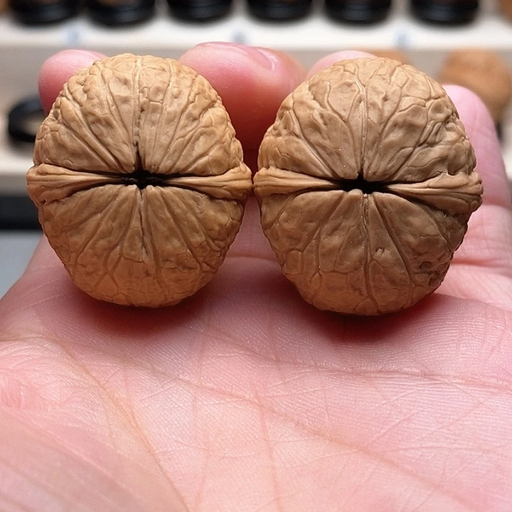 文玩核桃把件?*茗…………………………