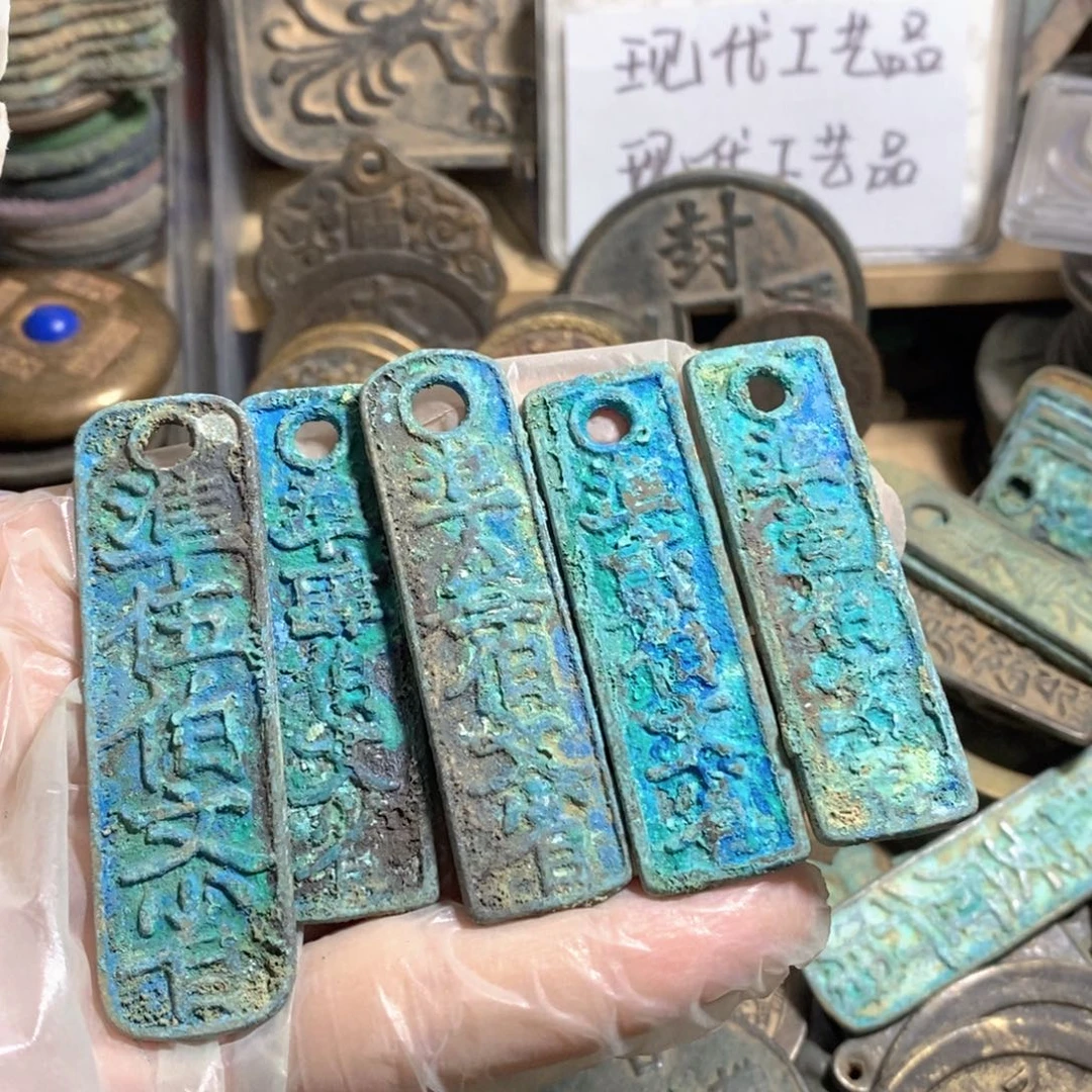 铜现代工艺品学习币