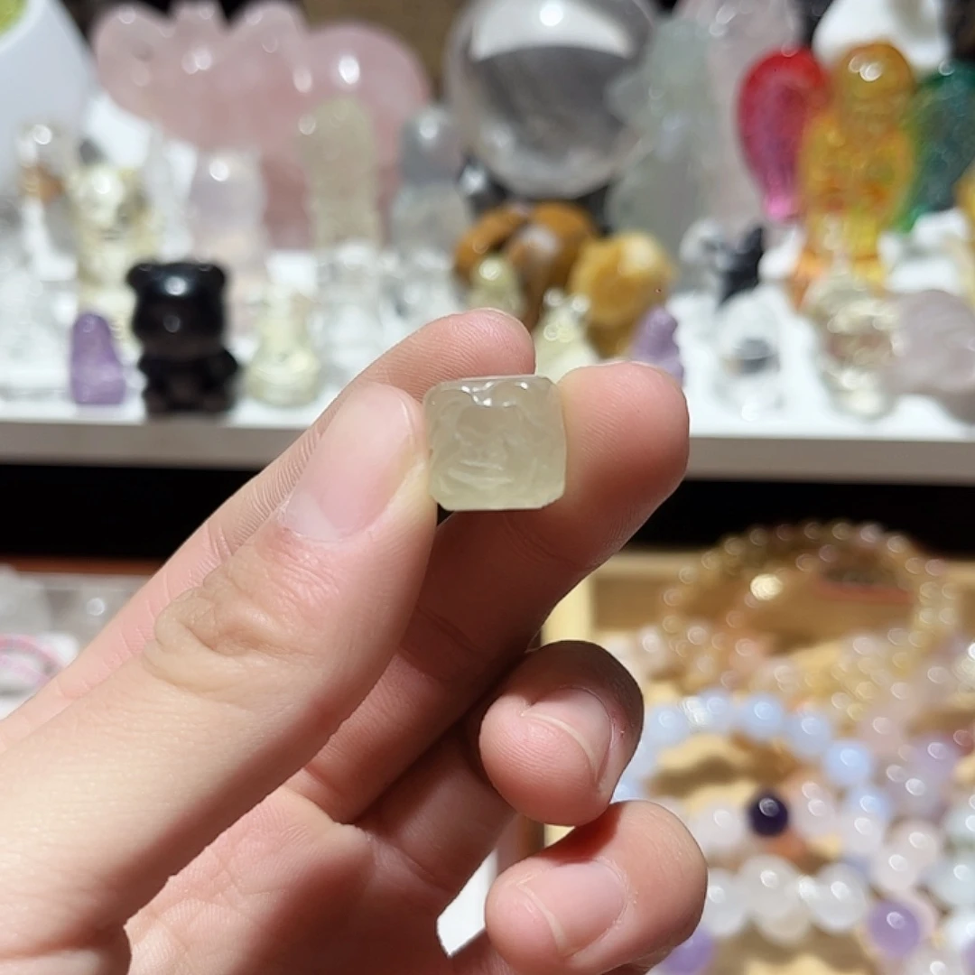 未镶嵌水晶珠宝半成品