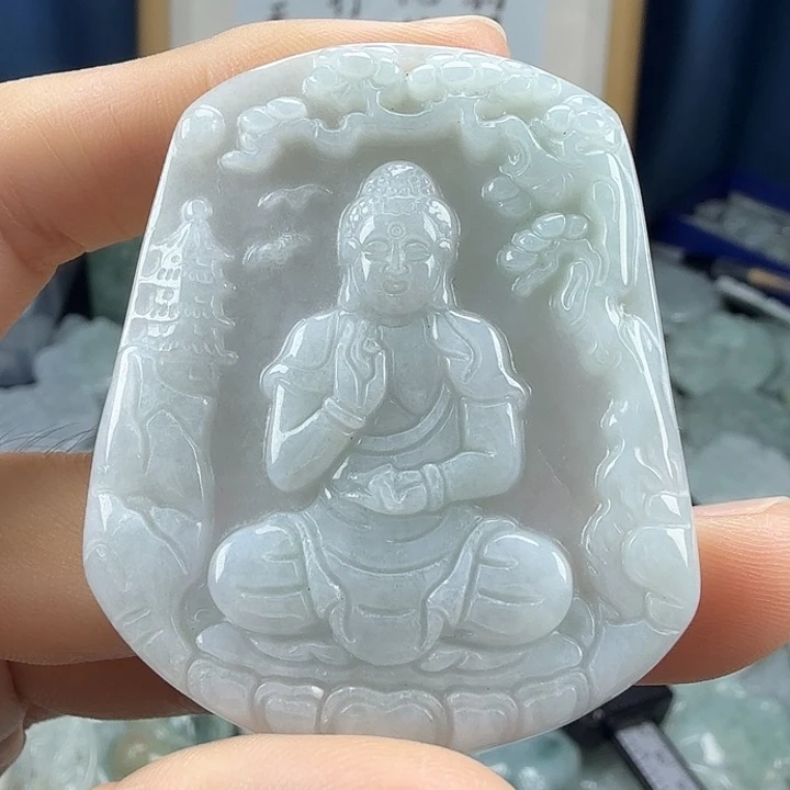 翡翠未镶嵌颈饰翡翠