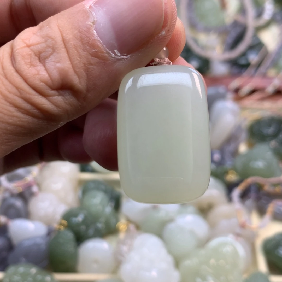 【闪购商品】和田玉未镶嵌颈饰