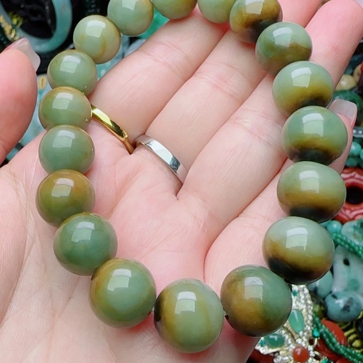 翡翠未镶嵌颈饰天然A货37