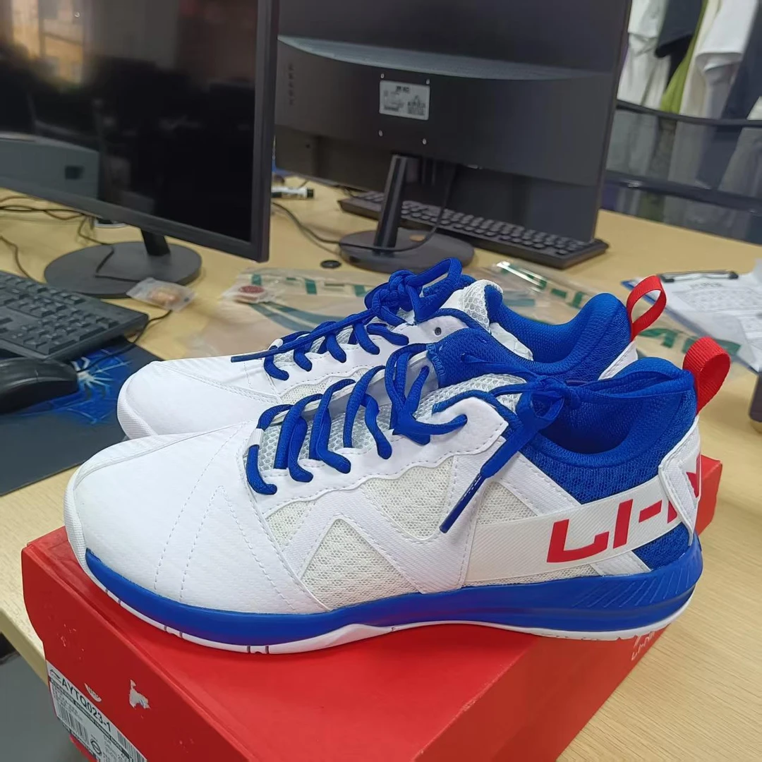 《B品以直播展示为准》左脚底脏(X1340）李宁男子运动鞋AYTQ023-1