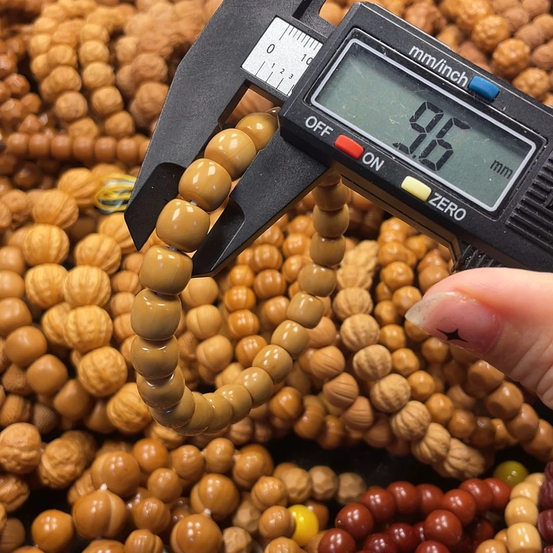 小道珠微瑕高品质。