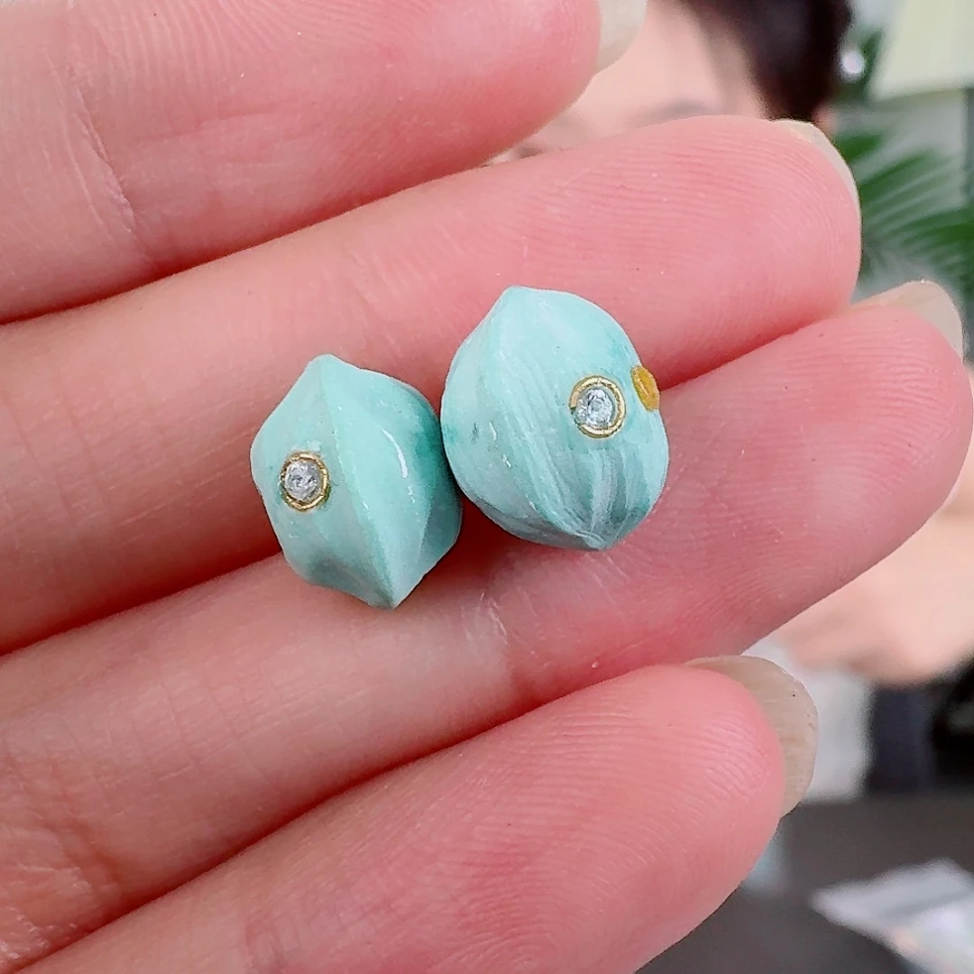 未镶嵌绿松石珠宝奇石