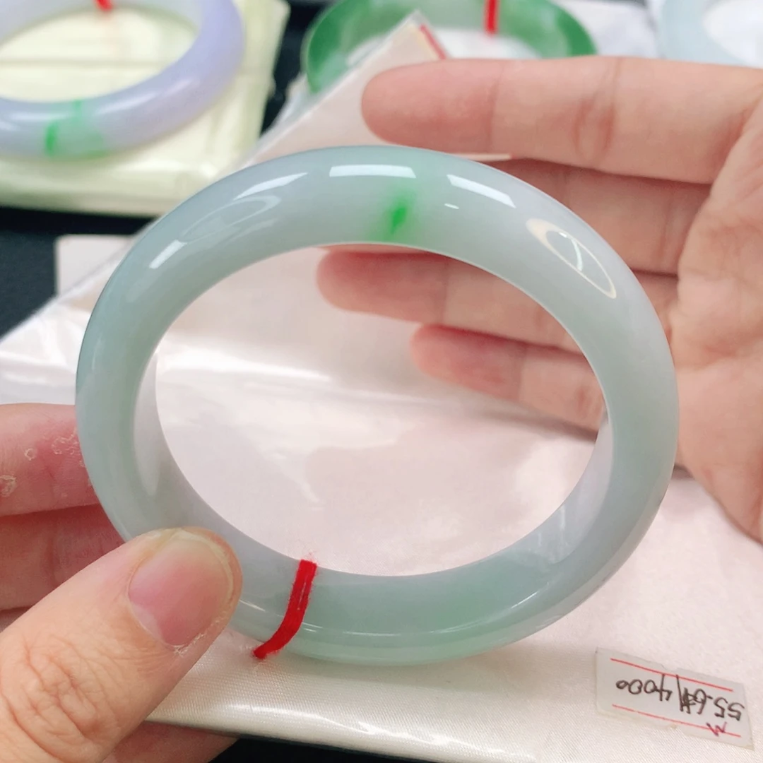 未镶嵌手镯翡翠缅甸55.6